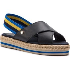 Espadryle TOMMY HILFIGER Colorful Rope Flat Sandal FW0FW04060. Niebieskie espadryle damskie TOMMY HILFIGER, bez wzorów, bez obcasa. W wyprzedaży za 299,00 zł.