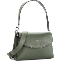 Torebka GUESS - HWVG68 53180 OLIVE. Zielone torebki klasyczne damskie Guess, z aplikacjami, ze skóry ekologicznej. Za 559,00 zł.