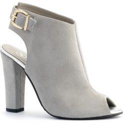 Szare zamszowe botki bez pięty peep toe 87I. Szare botki damskie na lato, z zamszu, z otwartym noskiem, na wysokim obcasie, na klamry. W wyprzedaży za 239,00 zł.