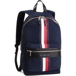 Plecak TOMMY HILFIGER - Elevated Backpack Stripe AM0AM04421 413. Niebieskie torby męskie skórzane TOMMY HILFIGER, bez wzorów, z materiału. Za 579,00 zł.
