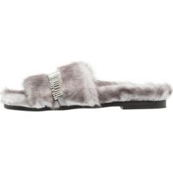 Klapki damskie: KENDALL + KYLIE SHADE Klapki grey