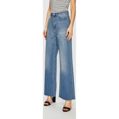 Vero Moda - Jeansy. Niebieskie jeansy damskie Vero Moda. W wyprzedaży za 99,90 zł.