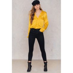 IVY Jeansy 7/8 Alexa - Black. Czarne jeansy damskie IVY, z jeansu. W wyprzedaży za 202,48 zł.