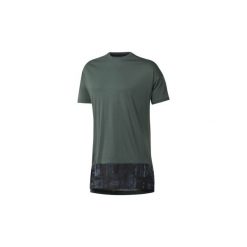 T-shirty z krótkim rękawem Reebok Sport Koszulka Training Essentials Knit-Woven. Zielone koszulki męskie Reebok Sport, s, bez wzorów, sportowe, bez kołnierzyka, z krótkim rękawem, krótkie. Za 149,00 zł.