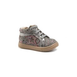 Buty Dziecko GBB NAVETTE. Czarne trampki dziewczęce GBB, bez wzorów, bez zapięcia. Za 263,20 zł.