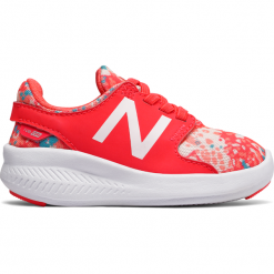 New Balance KACSTMDI. Szare buty chłopięce sportowe marki New Balance, z materiału. W wyprzedaży za 69,99 zł.