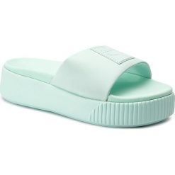 Klapki PUMA - Platform Slide Wns 366121 11 Fair Aqua/Fair Aqua. Zielone klapki damskie Puma, bez wzorów, ze skóry ekologicznej, bez obcasa. W wyprzedaży za 179,99 zł.