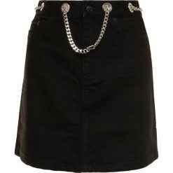 Spódnica jeansowa The Kooples FJUP20020J. Czarne spódniczki damskie The Kooples, bez wzorów, z bawełny. Za 729,00 zł.