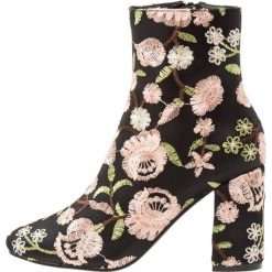 Botki damskie lity: Public Desire CLEO Botki na obcasie baby pink