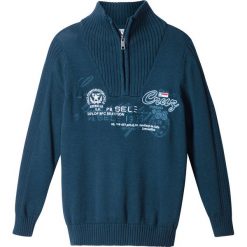 Sweter ze stójką bonprix ciemnoniebieski. Niebieskie swetry chłopięce bonprix, z napisami, ze stójką. Za 44,99 zł.