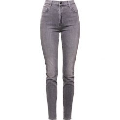 Jeansy damskie: J Brand CAROLINA Jeansy Slim Fit earl grey