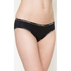Calvin Klein Underwear - Figi (2-pack). Białe majtki damskie Calvin Klein Underwear, s, z elastanu. Za 139,90 zł.