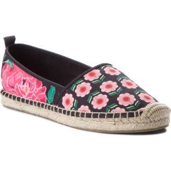 Espadryle ALDO - Beiwen 54367561 89. Czarne espadryle damskie ALDO, bez wzorów, z tworzywa sztucznego, bez obcasa, na płaskiej podeszwie. W wyprzedaży za 159,00 zł.