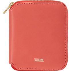 Portfele damskie: CLOSED WALLET Portfel strawberry pink