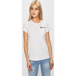 Karl Lagerfeld - Top. Białe bluzki damskie marki KARL LAGERFELD, s, z nadrukiem, z bawełny, z okrągłym kołnierzem. Za 399,90 zł.