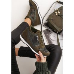 Khaki Sneakersy I Surrender. Brązowe koturny damskie Renee, bez obcasa, na koturnie, na sznurówki. Za 89,99 zł.