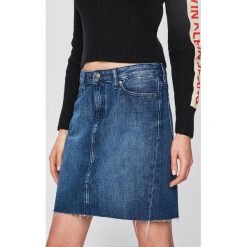 Tommy Hilfiger - Spódnica. Niebieskie spódniczki damskie z bawełny, casualowe, mini, proste. W wyprzedaży za 239,90 zł.