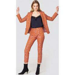 Spodnie z wysokim stanem: Samsoe & Samsoe Spodnie Cybill – Orange,Multicolor