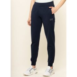Spodnie dresowe EA7 Emporio Armani 8NTP65 TJ31Z 1554. Niebieskie spodnie damskie EA7 Emporio Armani, xl, z elastanu. Za 449,00 zł.