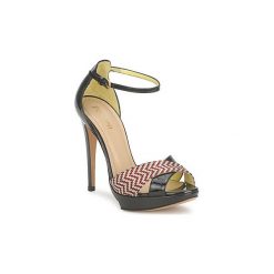 Sandały Pollini PA1638CC1V. Brązowe sandały damskie marki Pollini, bez wzorów, bez obcasa, bez zapięcia. Za 1591,20 zł.