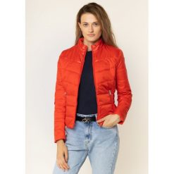 Kurtka puchowa Calvin Klein Jeans J20J212903. Czerwone kurtki damskie Calvin Klein Jeans, l, bez wzorów, z poliesteru, bez kaptura. W wyprzedaży za 489,00 zł.