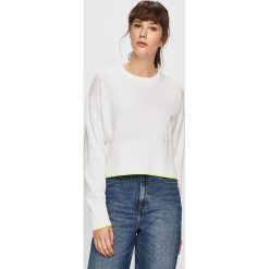 Calvin Klein Jeans - Sweter. Białe swetry damskie Calvin Klein Jeans, s, bez wzorów, z bawełny, bez rękawów, bez kaptura. W wyprzedaży za 239,90 zł.