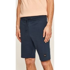 Only & Sons - Szorty. Czarne spodenki i szorty męskie Only & Sons, s, bez wzorów, z elastanu, casualowe. W wyprzedaży za 49,90 zł.