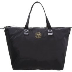 By Malene Birger BRINOLAS Torba na zakupy black. Czarne torby damskie na zakupy marki By Malene Birger. W wyprzedaży za 535,20 zł.