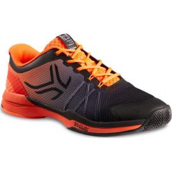 Buty Tenisowe Ts590 Męskie Na Mączkę Ceglaną. Czerwone buty sportowe męskie ARTENGO, z poliesteru, bez zapięcia, tenisowe. Za 199,99 zł.