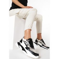 Czarne Sneakersy Thonimoni. Czarne sneakersy damskie Born2be. W wyprzedaży za 79,99 zł.