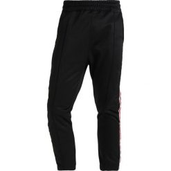 Spodnie dresowe męskie: Mennace TRICOT TRACK BOTTOMS Spodnie treningowe navy