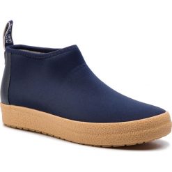 Sneakersy TRETORN - Urban Hybrid 473395 85 Navy/Gum. Niebieskie półbuty damskie Tretorn, na co dzień, bez wzorów, z tworzywa sztucznego, bez obcasa, na płaskiej podeszwie, bez zapięcia. W wyprzedaży za 309,00 zł.