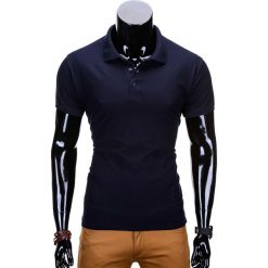 KOSZULKA MĘSKA POLO BEZ NADRUKU S715 - GRANATOWA. Szare koszulki polo marki Lacoste, z gumy, na sznurówki, thinsulate. Za 39,00 zł.