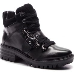 Trapery KENDALL + KYLIE - Edison-B Black. Czarne buty zimowe damskie marki KENDALL + KYLIE, ze skóry ekologicznej. W wyprzedaży za 639,00 zł.