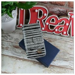 PORTFEL SKÓRZANY DAMSKI WZÓR ZEBRA SKÓRA NATURALNA. Szare portfele damskie FOREVER YOUNG, bez wzorów, ze skóry. Za 149,00 zł.