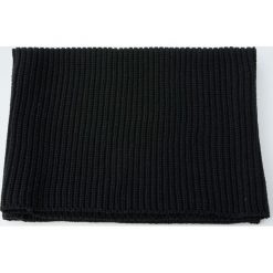 Miękki szalik. Czarne szaliki męskie Pull&Bear. Za 49,90 zł.