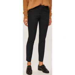 Marc O'Polo - Spodnie. Niebieskie spodnie damskie Marc O'Polo, z elastanu. W wyprzedaży za 379,90 zł.