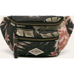Billabong - Nerka. Zielone nerki damskie Billabong, w paski, z bawełny, bez dodatków. Za 129,90 zł.