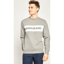 Bluza Calvin Klein Jeans Contrast Panel J30J314857. Szare bluzy męskie Calvin Klein Jeans, xl, bez wzorów, z jeansu, bez kołnierzyka, bez rękawów, bez kaptura. W wyprzedaży za 269,00 zł.