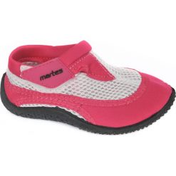 Dziecięce buty do wody NEPI KIDS 28100-FUCH/WHT, rozmiar 28. Różowe buciki niemowlęce chłopięce MARTES. Za 24,95 zł.