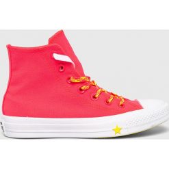 Converse - Trampki. Różowe trampki i tenisówki damskie Converse, bez wzorów, z gumy, na sznurówki. W wyprzedaży za 219,90 zł.