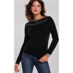 Czarny Sweter Seaholme. Czarne swetry damskie other, xl, bez wzorów, casualowe, bez rękawów, bez kaptura. Za 79,99 zł.