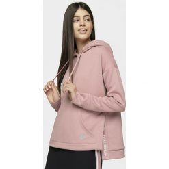 Bluza damska. Bluzy damskie m, z nadrukiem, z satyny, bez rękawów, z kapturem. Za 149,99 zł.