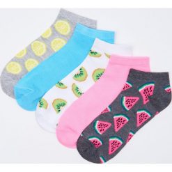 Kolorowe skarpety 5 pack - Wielobarwny. Skarpetki damskie Sinsay, bez wzorów. Za 19,99 zł.