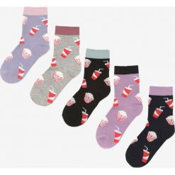 5-pack Mix kolorów Skarpety Carilynore. Skarpetki damskie Born2be, bez wzorów. Za 29,99 zł.
