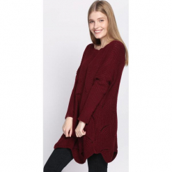 Bordowy Sweter Intent. Czerwone swetry klasyczne damskie Born2be, na jesień, uniwersalny. Za 69,99 zł.