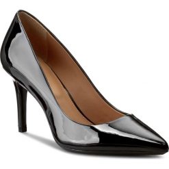 Szpilki CALVIN KLEIN - Gazelle E4427 Black. Czarne półbuty damskie Calvin Klein, bez wzorów, ze skóry ekologicznej, bez obcasa, na obcasie, bez zapięcia. W wyprzedaży za 389,00 zł.