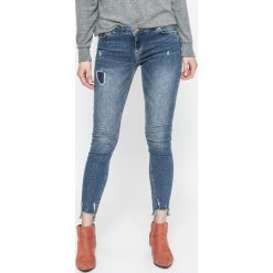 Review - Jeansy Minnie Skinny. Niebieskie jeansy damskie skinny marki Review, z elastanu. W wyprzedaży za 129,90 zł.