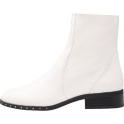 Botki damskie: Topshop KASH SOCK BOOT Botki white