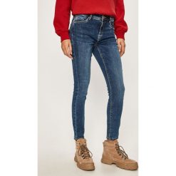 Only - Jeansy Carmen. Niebieskie jeansy damskie ONLY, l, bez wzorów, z elastanu. W wyprzedaży za 129,90 zł.
